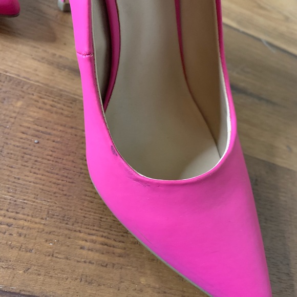 Hot Pink Pumps - Picture 5 of 5